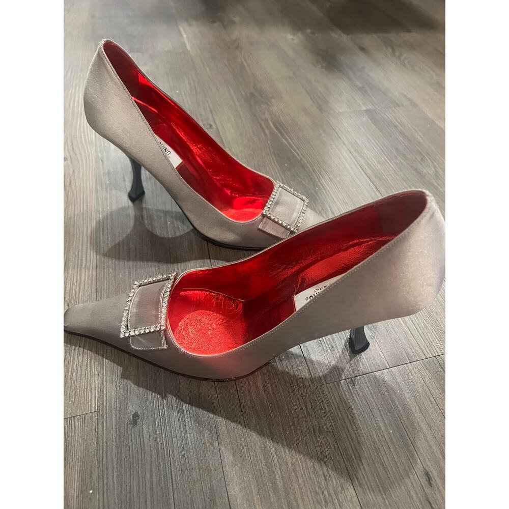 Vintage Moschino satin Heels - Picture 2 of 7
